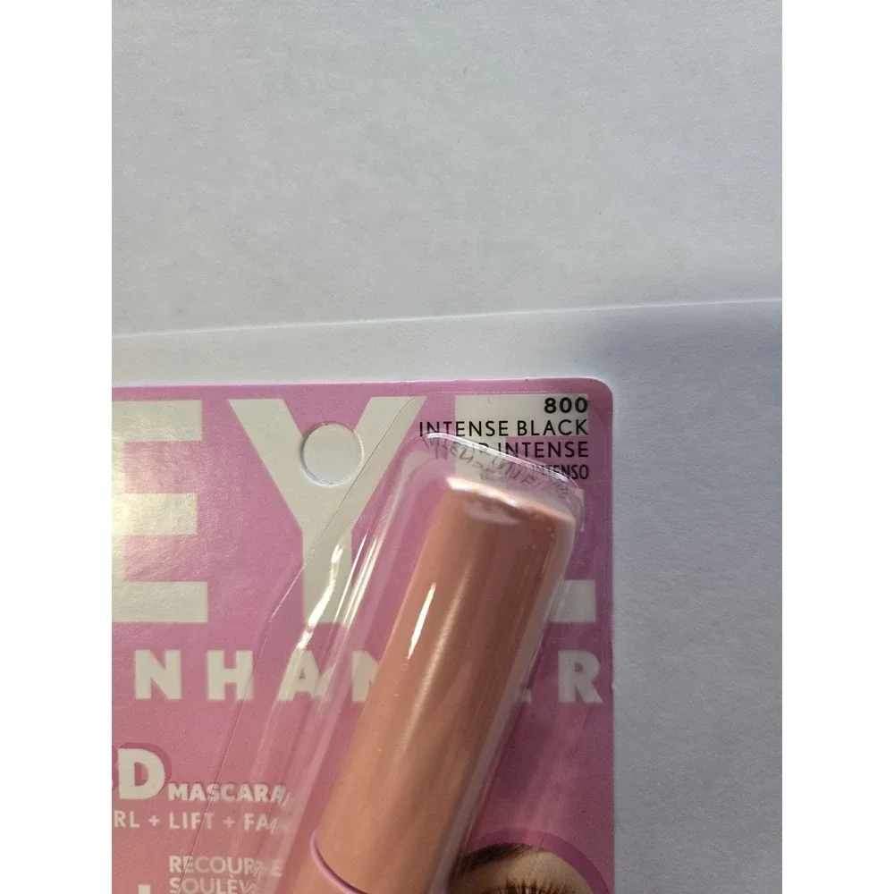Covergirl Eyeenhancer 3D Mascara 800 Intense Black‎ New in Box